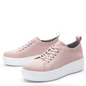 Traq by Alegria Qruise Blush Sneaker